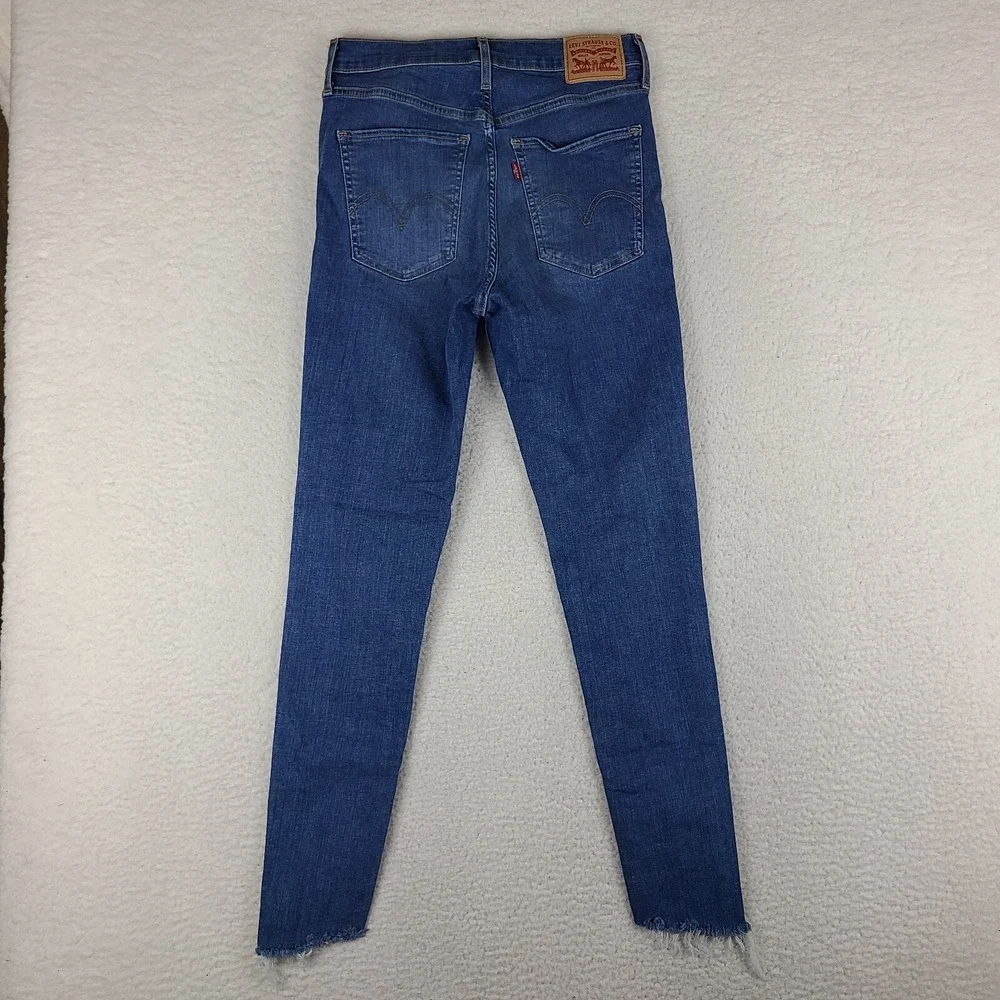 Levi's Jeans Womens 29x30 Blue Mile high Super Skinny Fray Medium Wash‎ Denim